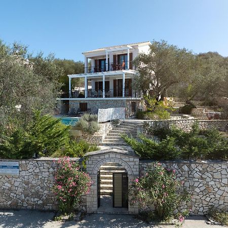 Ieromonachos Villa Bougarini Haven Family Villa Rock Pool Oasis מראה חיצוני תמונה