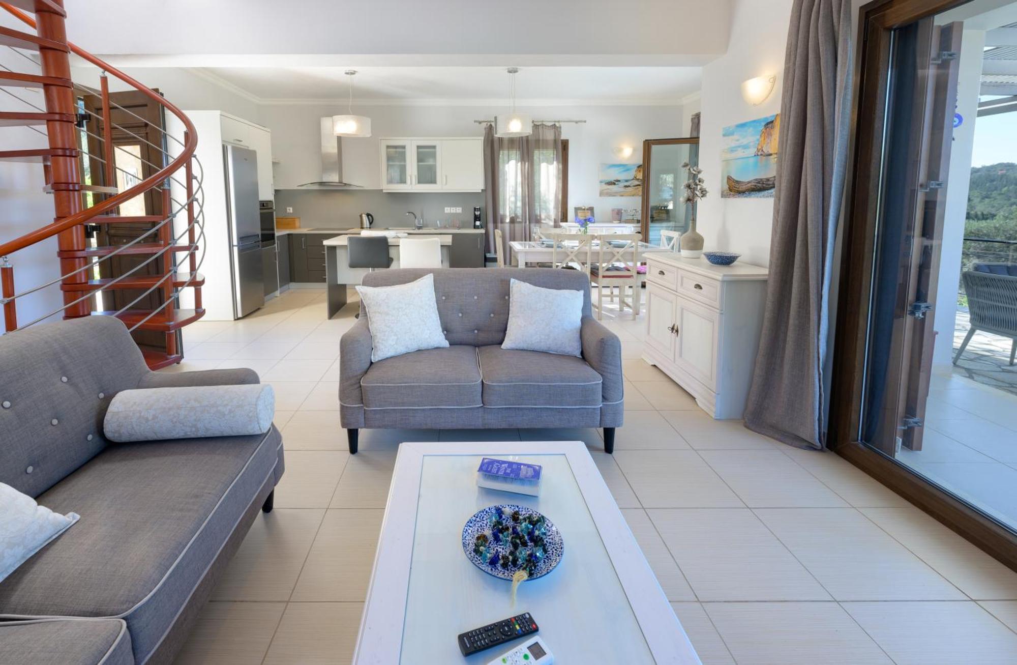 Ieromonachos Villa Bougarini Haven Family Villa Rock Pool Oasis מראה חיצוני תמונה